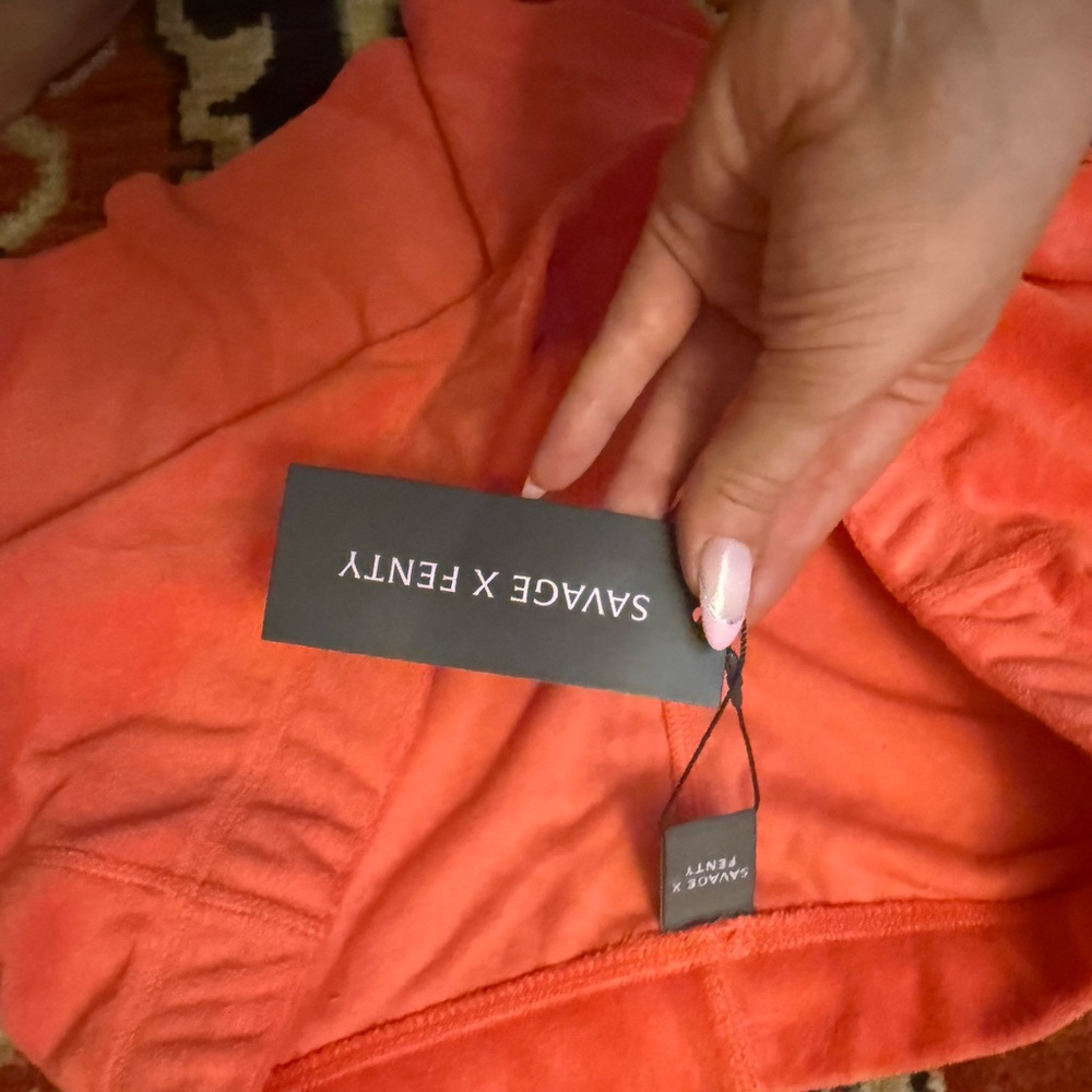 NWT Savage x Fenty terry cloth set - Picture 2 of 5